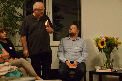 Thorsten Krämer (sitzend) und Erhard Doubrawa (Foto: Horst ter Haar, 2013 im GIK) 